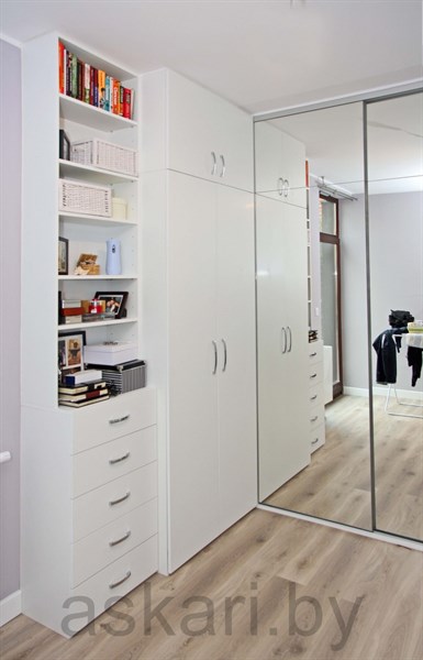 product-additional-image